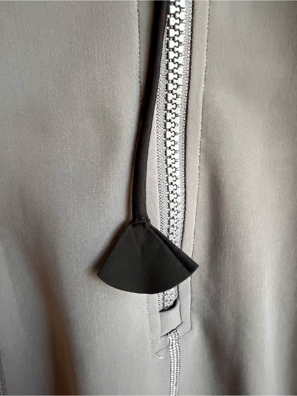 Lululemon NWT $128 Gray Zip Back Paddle Board Swimsuit Medium Bum Coverage SZ 4 - Picture 9 of 16